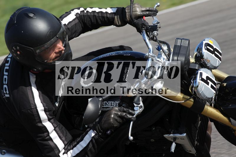 /Archiv-2022/59 31.08.2022 FM Mannhard ADR/Gruppe Mototrend/58